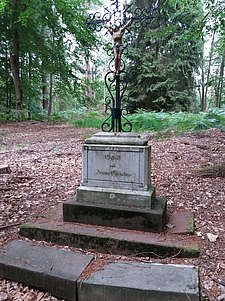 IMG_0004c.jpg 